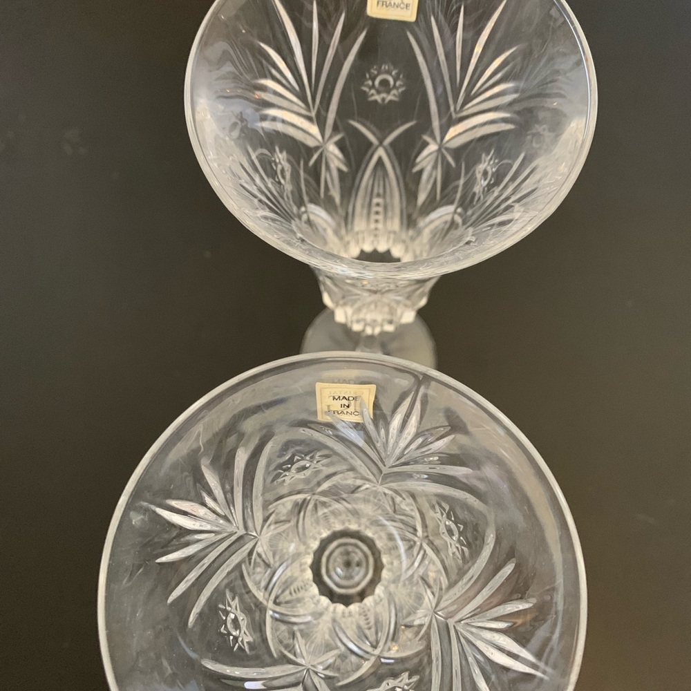 NWT Two Beautiful Crystal Champange Flutes. Made by JG Durand Cut Crystal France - Picture 2 of 5